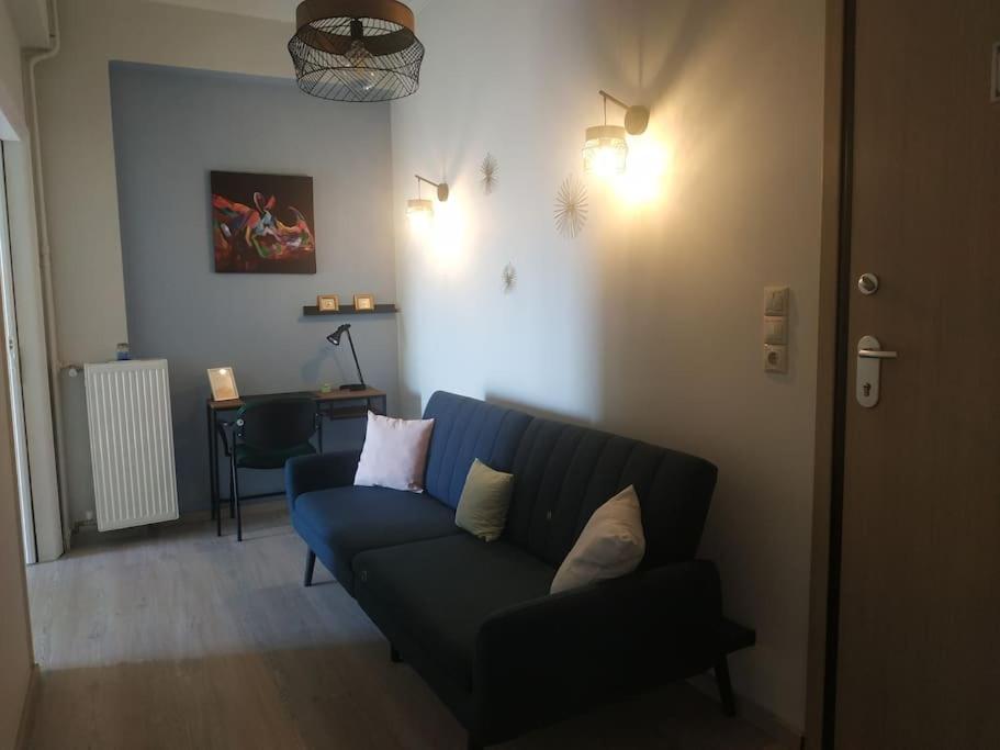 Athens View Apartment Near Metro Station Agia Marina Kültér fotó